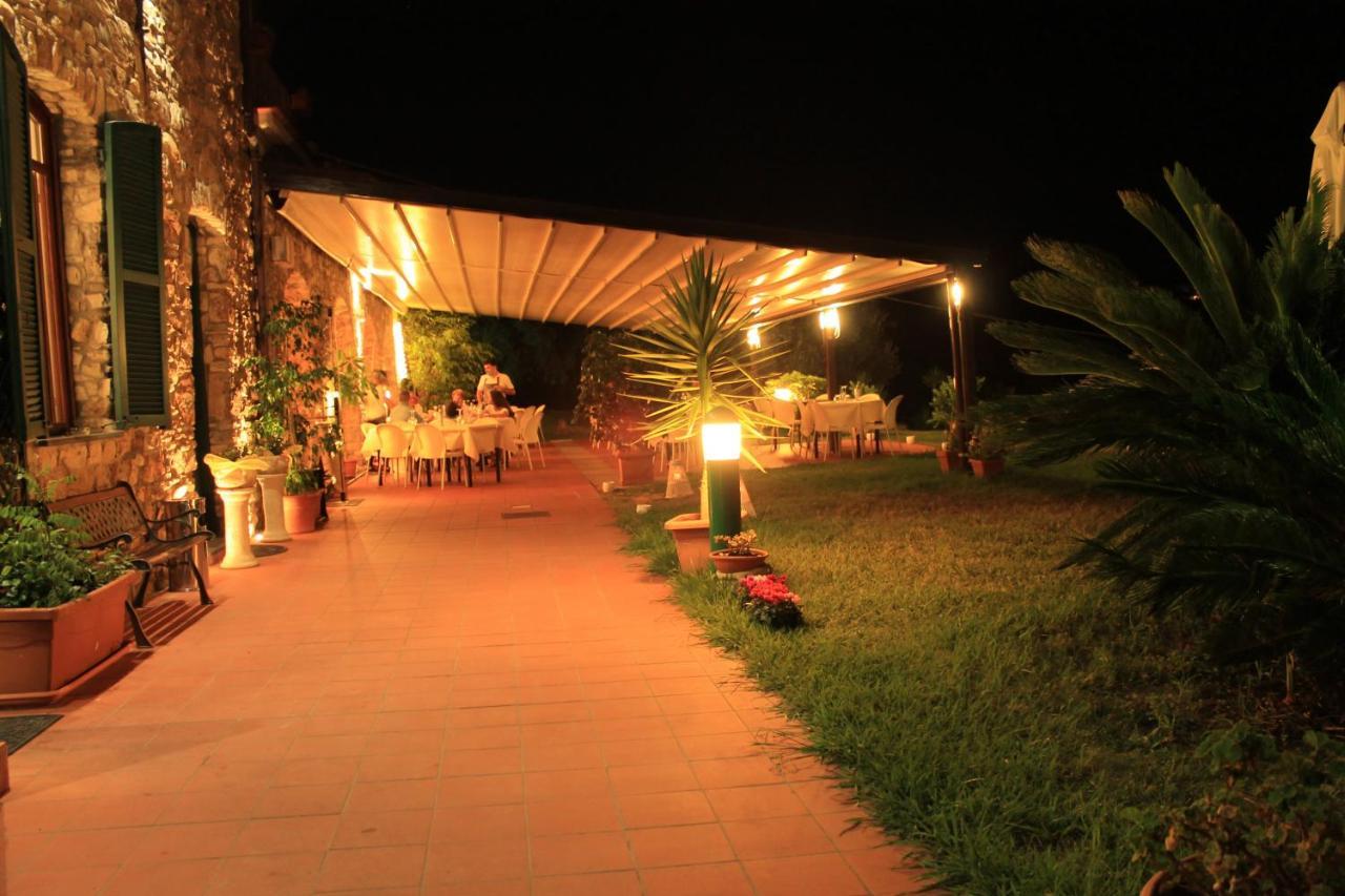 Villa Govi Diano Castello Buitenkant foto